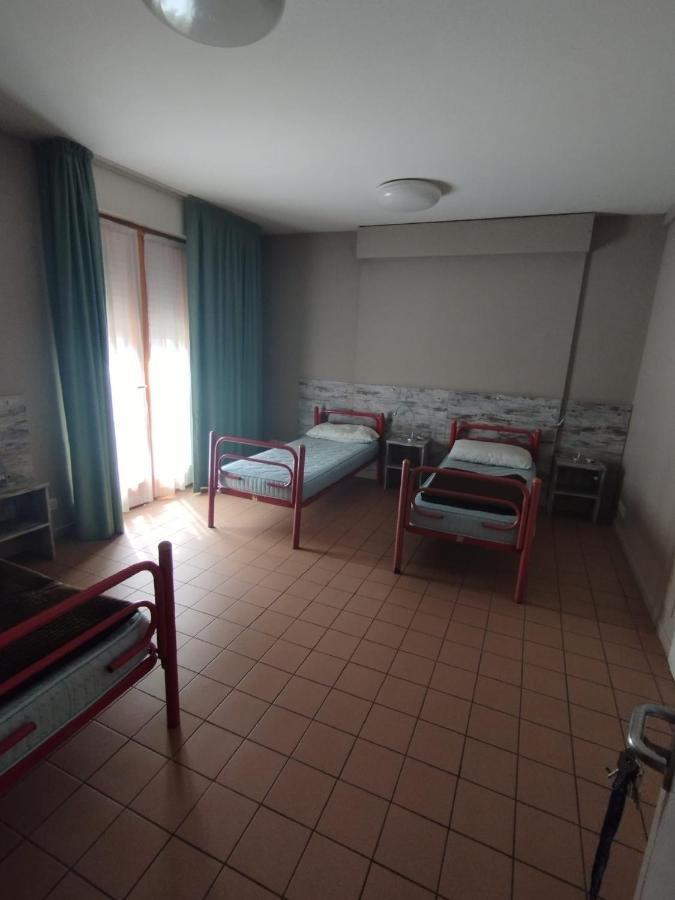 Ostello Torino Bagian luar foto